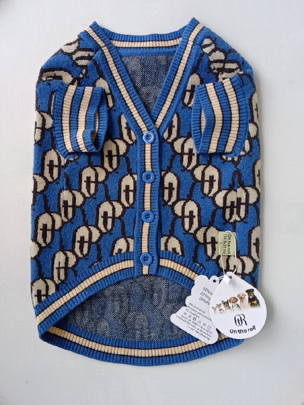 On the roll knit Dog 🐶 sweater pet blue and cream Size L